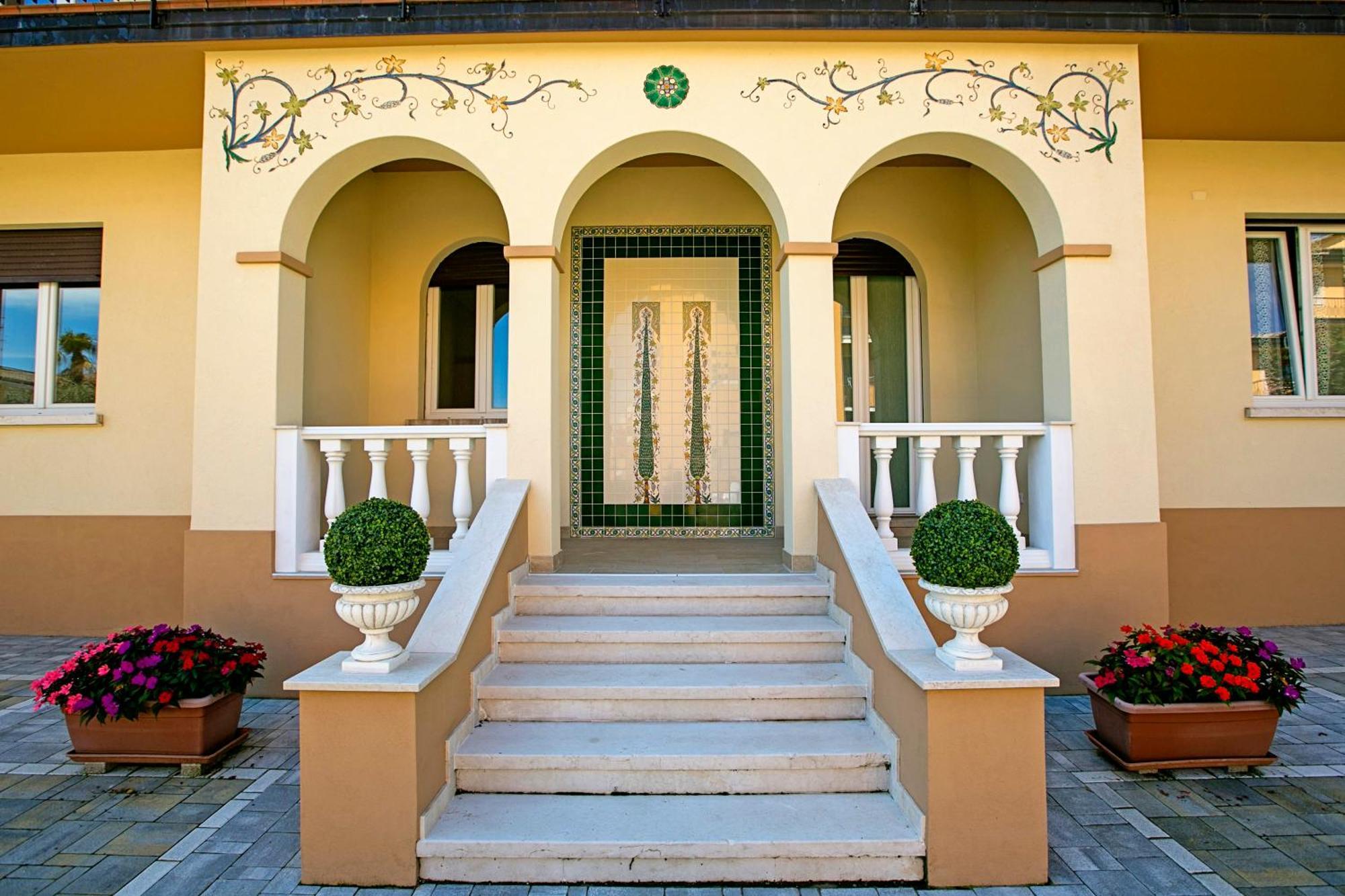 Villa Mimosa - Appartamento 2 - Happy Rentals Desenzano del Garda Exteriér fotografie